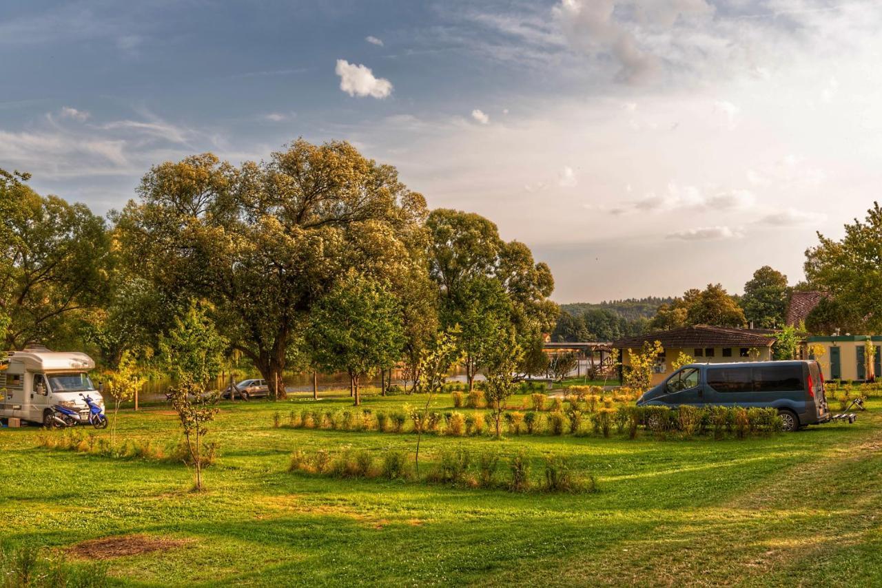 Camping Prima Týn nad Vltavou Buitenkant foto